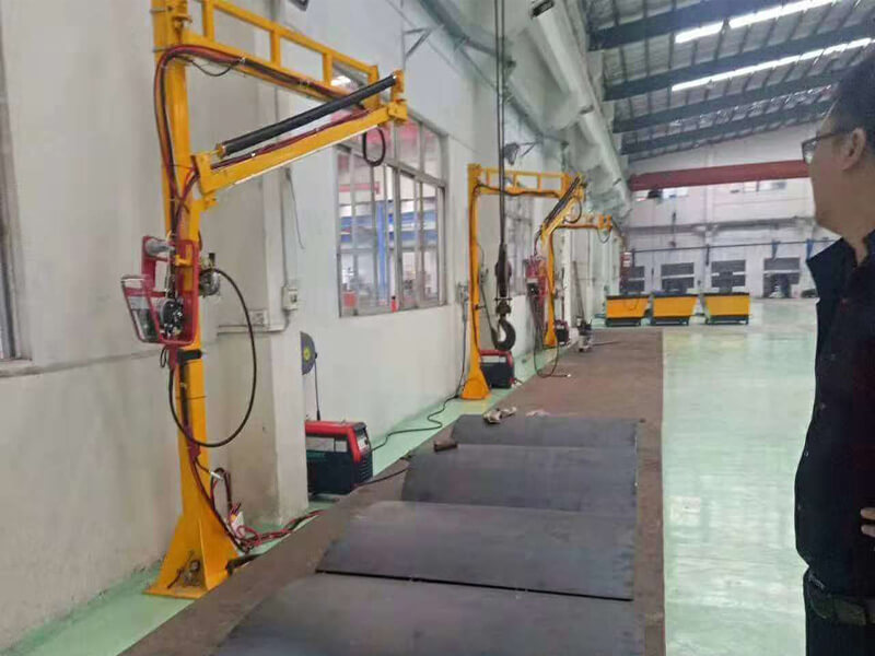 熱源設備焊接使用現(xiàn)場